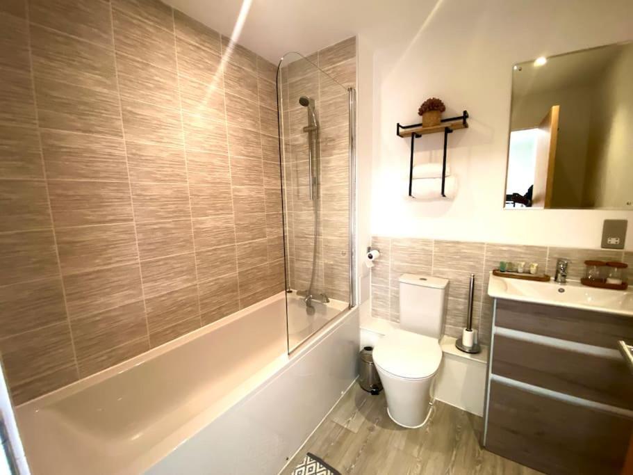 Prime Suite 2 Bedroom Apartment With Rooftop Terrace Manchester Eksteriør billede